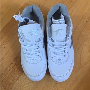 Softball Plastic Cleats